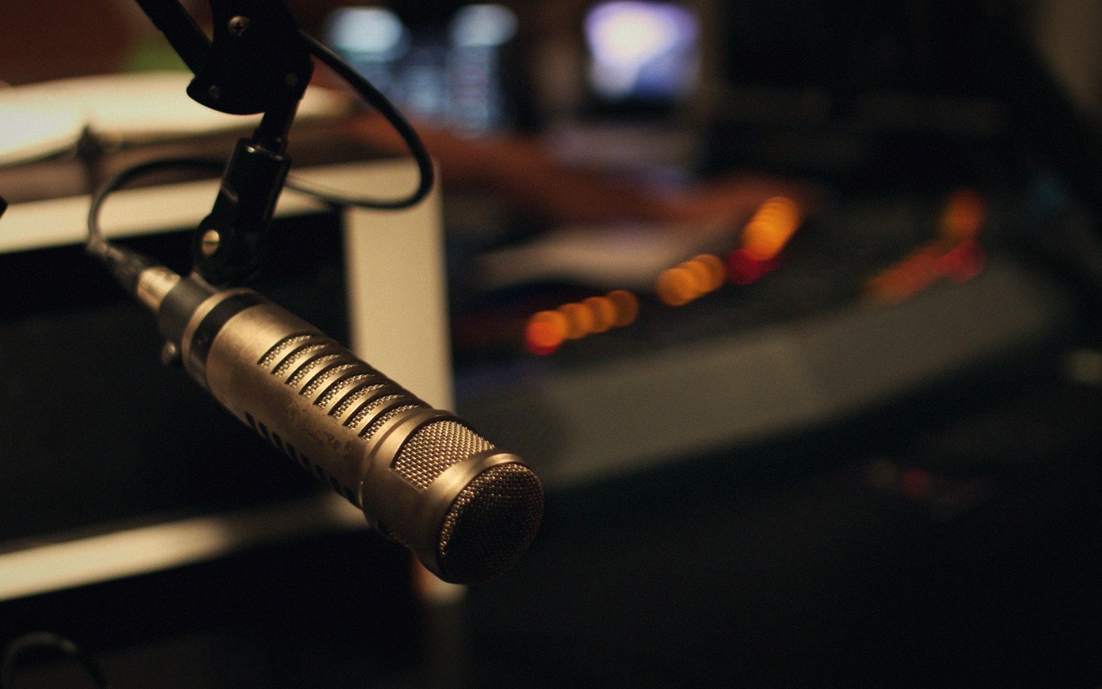 The Anatomy of a Breakfast Show